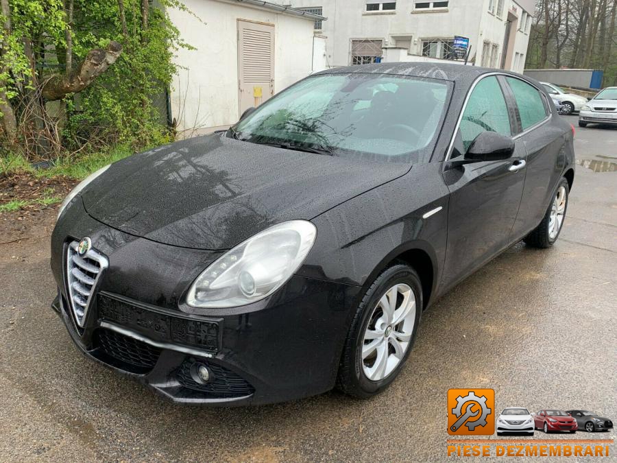 Hayon alfa romeo giulietta 2010