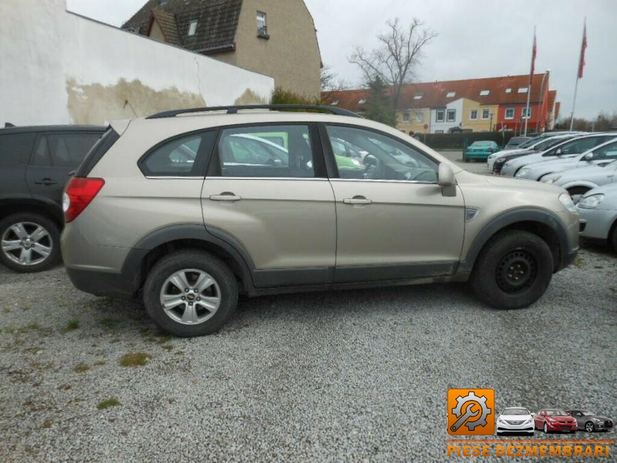 Hayon chevrolet captiva 2007