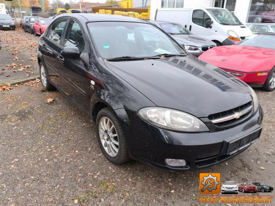 Hayon chevrolet lacetti 2004