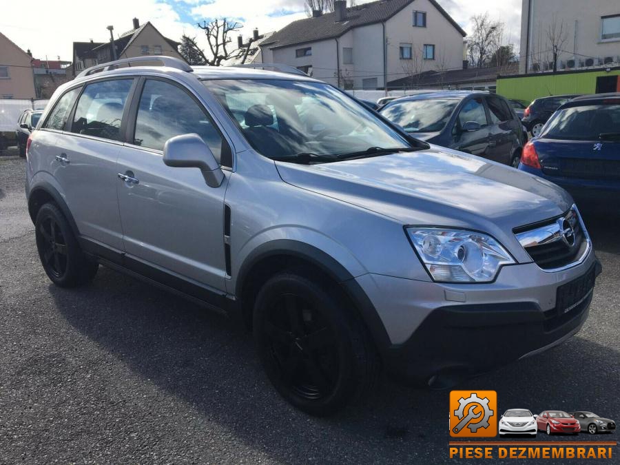 Hayon opel antara 2010