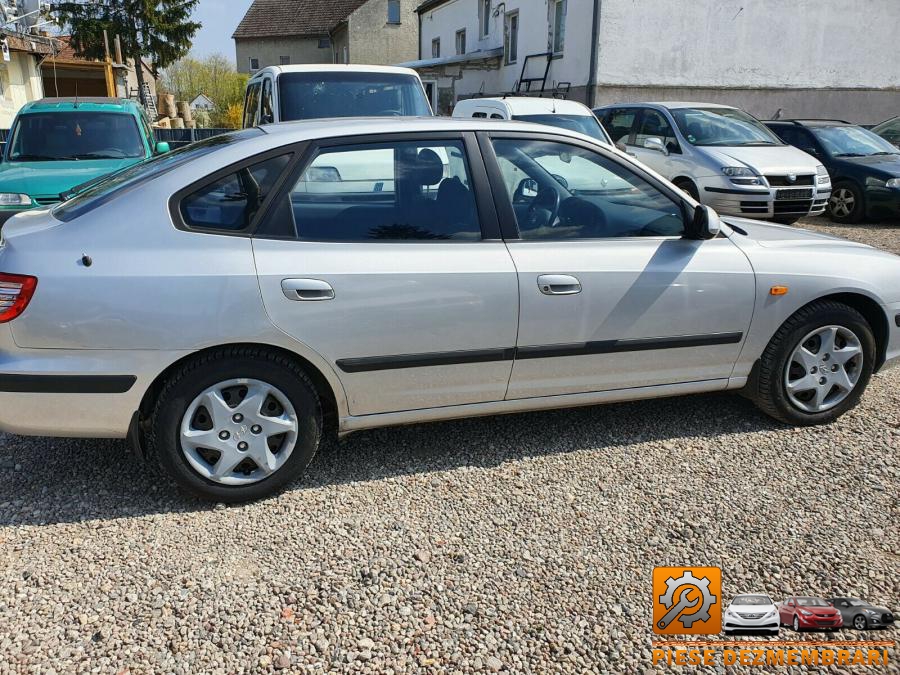 Incuietoare capota hyundai elantra 2008