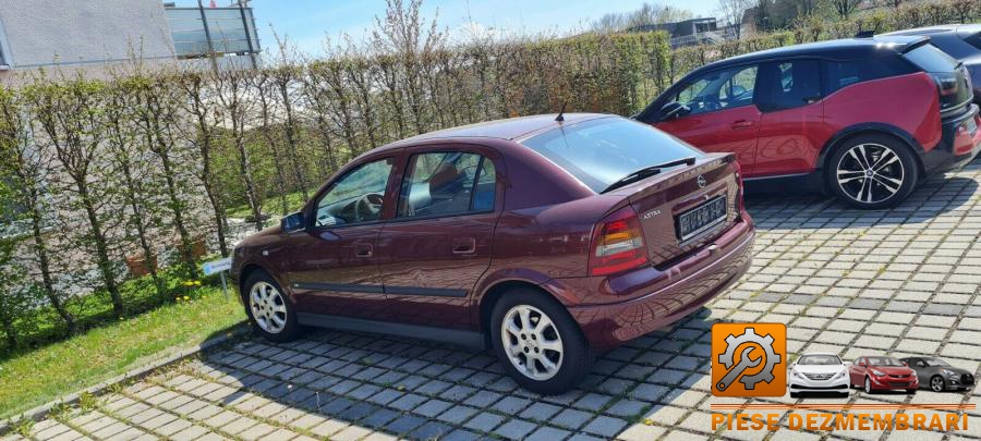 Incuietoare capota opel astra g 2003