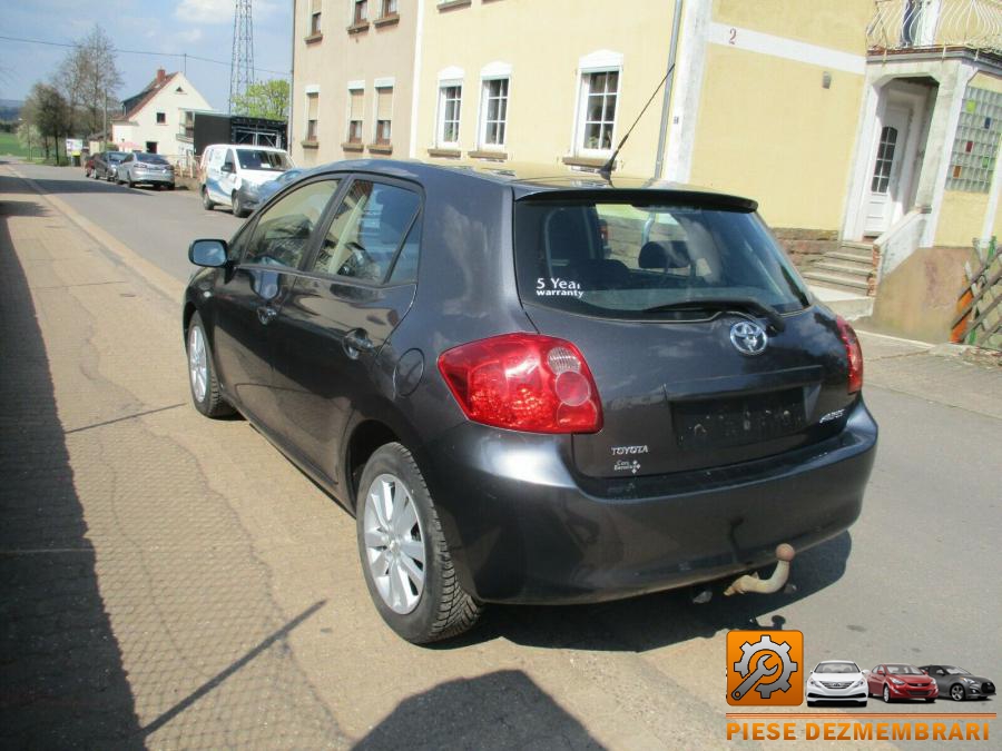 Lampa interior toyota auris 2010