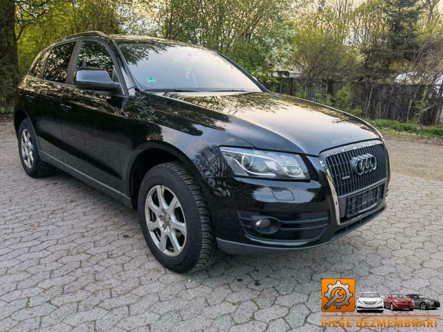 Lampi spate audi q5 2008