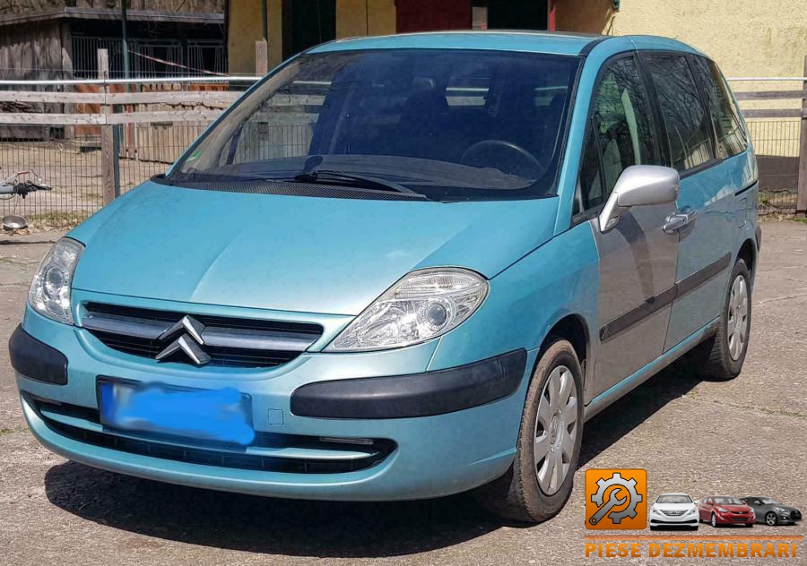 Lampi spate citroen c8 2009