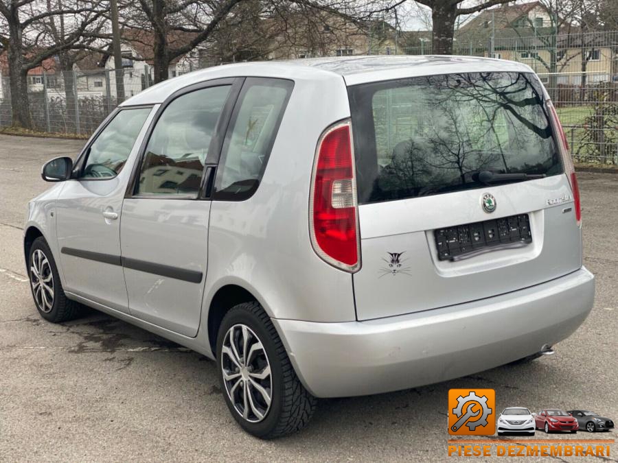 Motoras stropitor parbriz skoda roomster 2011