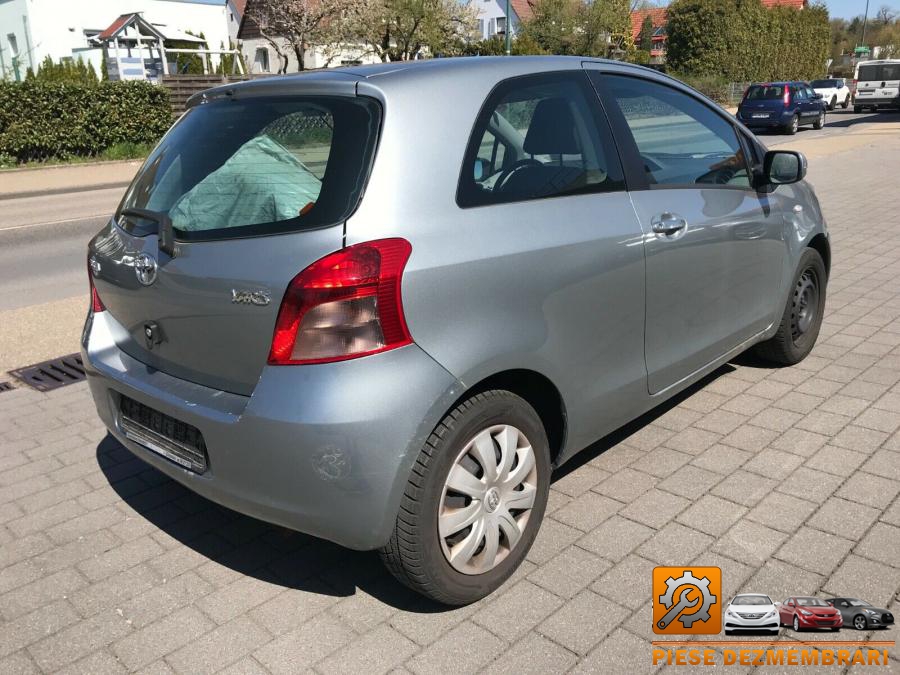 Motoras stropitor parbriz toyota yaris 2009