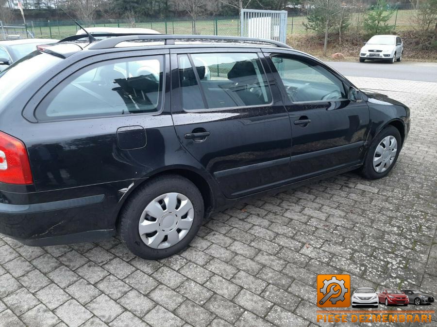 Plafon caroserie skoda octavia 2014