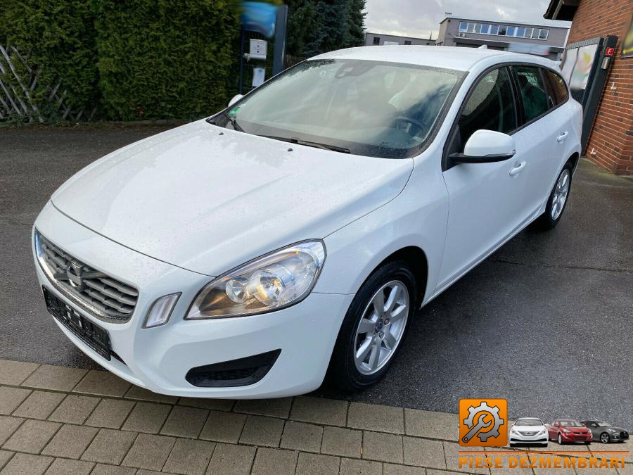 Plafon caroserie volvo v60 2013