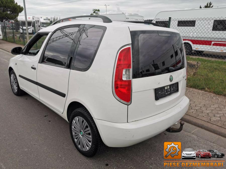 Pompa benzina skoda roomster 2011