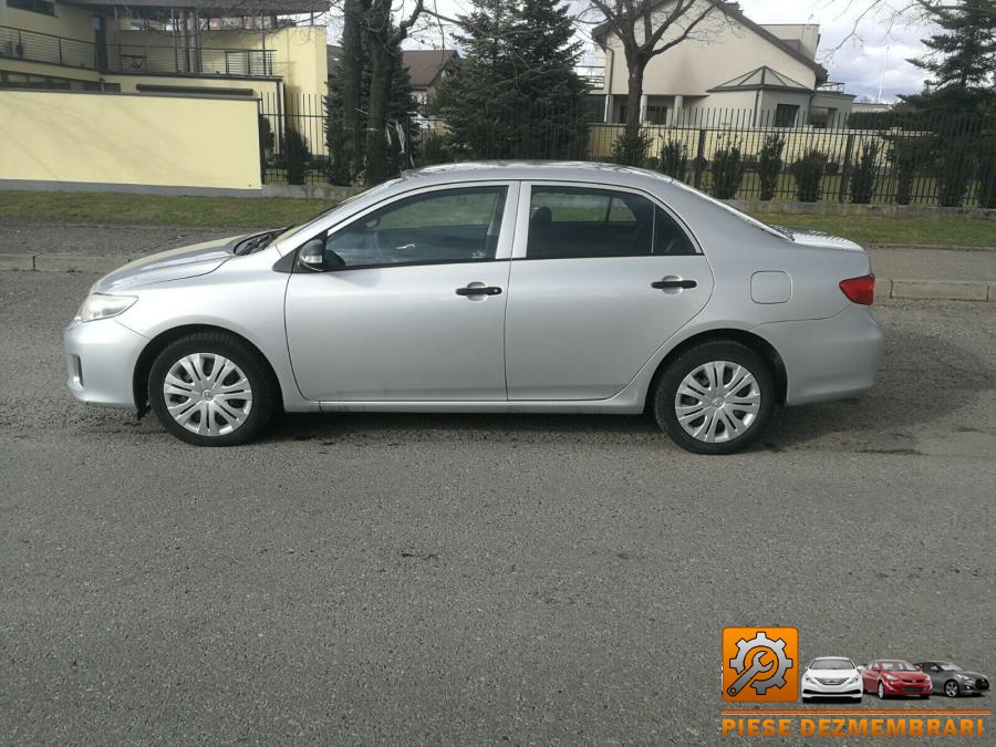 Pompa benzina toyota corolla 2004