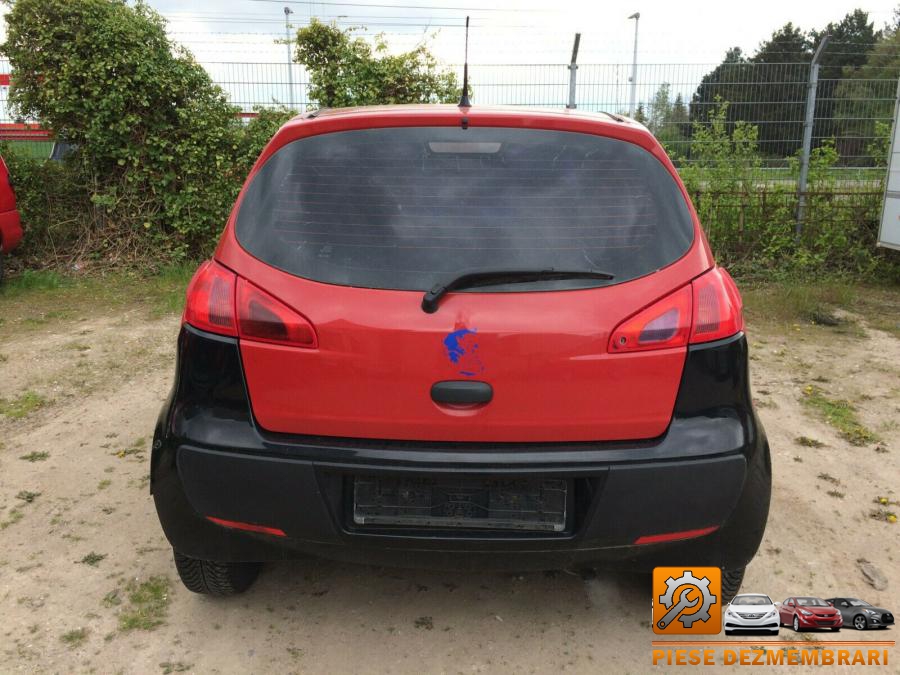 Pompa de apa mitsubishi colt 2010