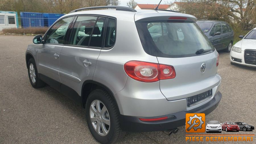 Pompa vacuum motor volkswagen tiguan 2011