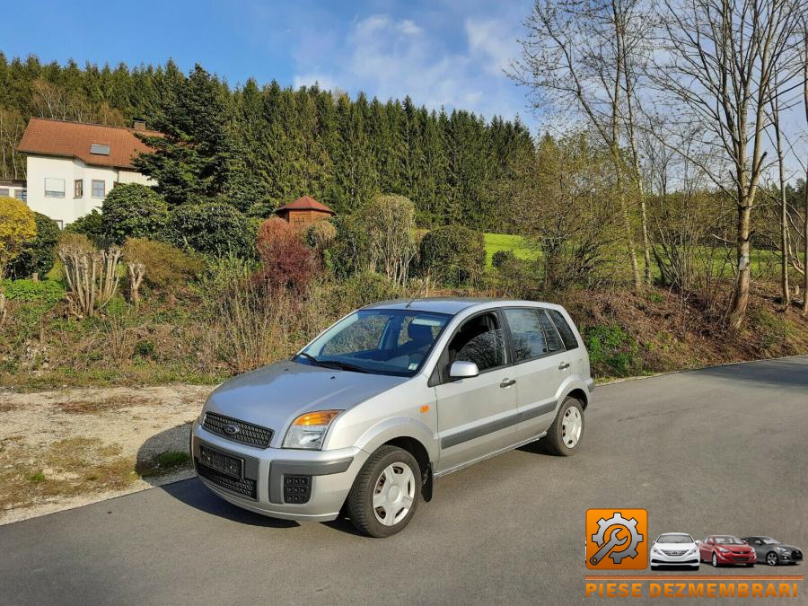 Proiectoare ceata ford fusion 2010