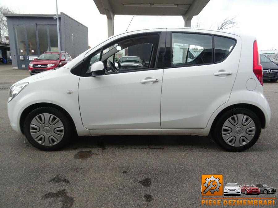 Punte spate opel agila b 2011