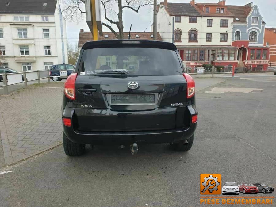 Punte spate toyota rav 4 2011