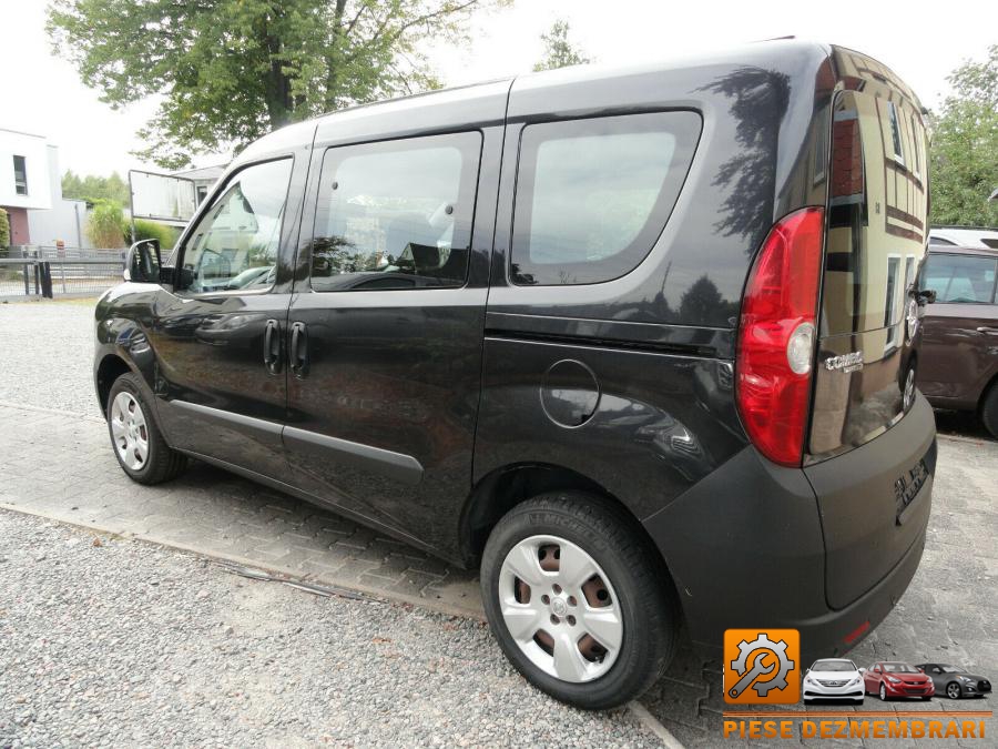 Rezervor lichid frana opel combo 2010