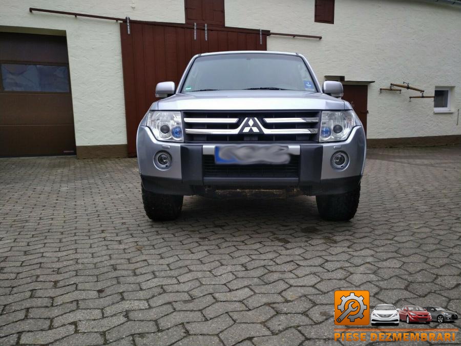 Scaune fata mitsubishi pajero 2010