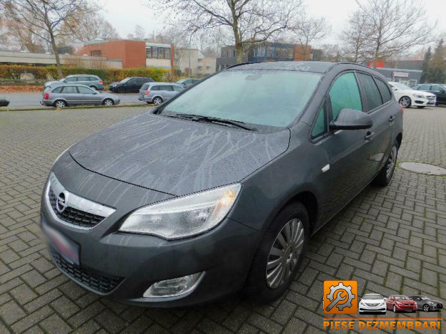 Semnalizari spate opel astra j 2014