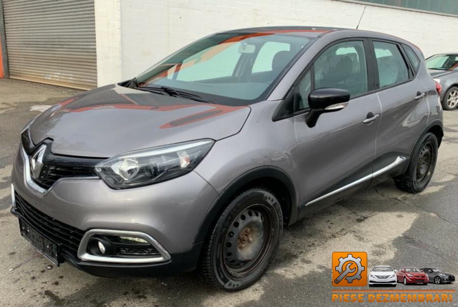 Stalp fata renault captur 2015