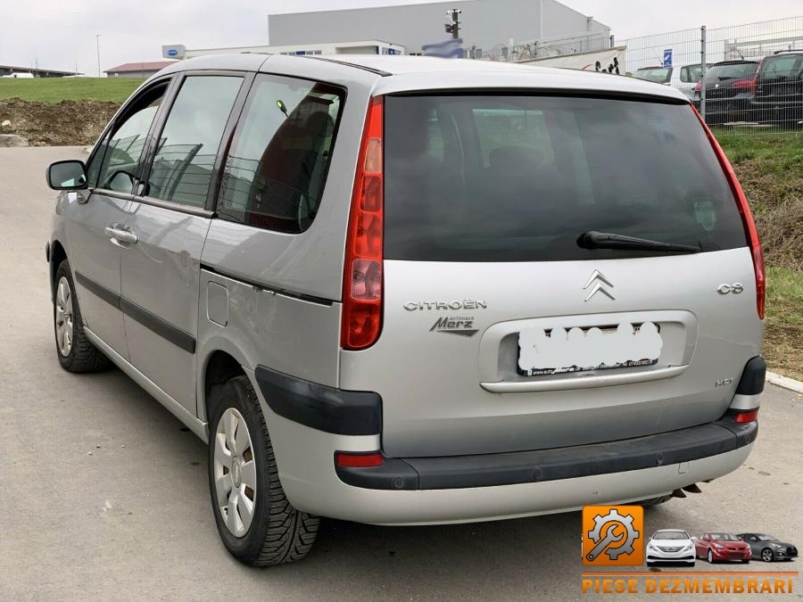 Tager citroen c8 2009