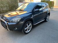 Bara spate toyota rav 4 2011