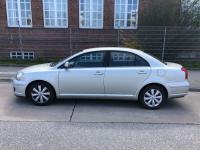 Chiuloasa toyota avensis 2005