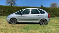 Proiectoare ceata citroen xsara picasso 2008