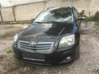 Traversa toyota avensis 2005