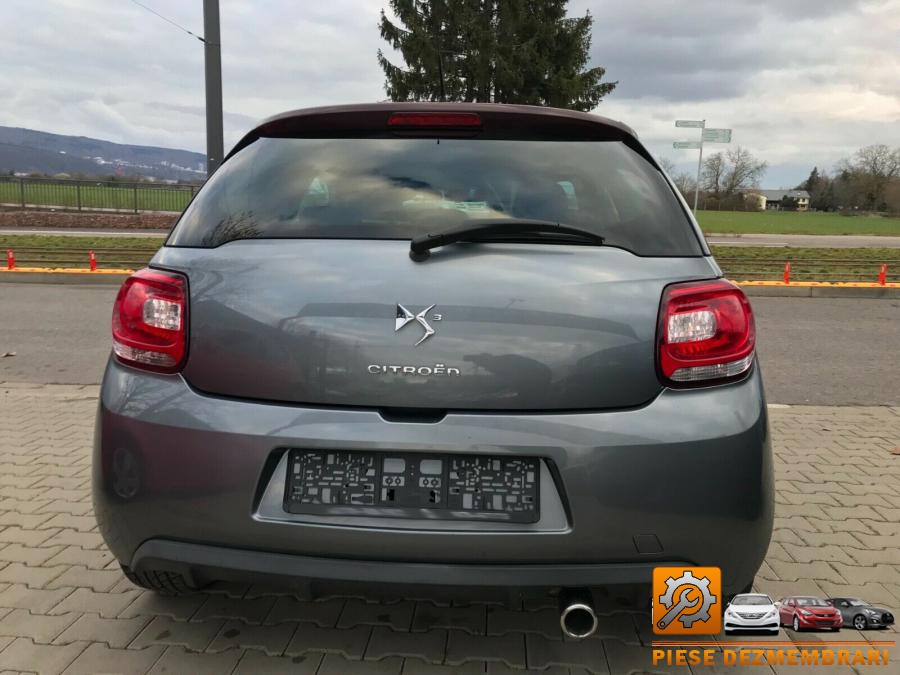 Traversa citroen ds 3 2013