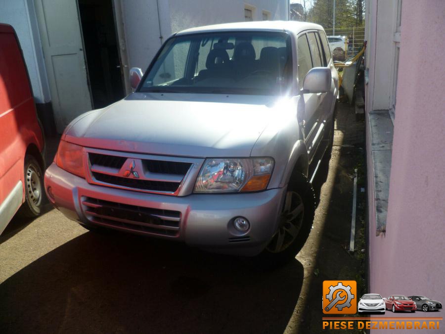 Vas lichid servodirectie mitsubishi pajero 2010