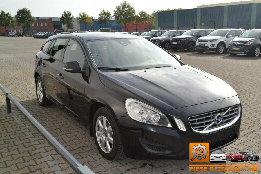 Volanta volvo v60 2013